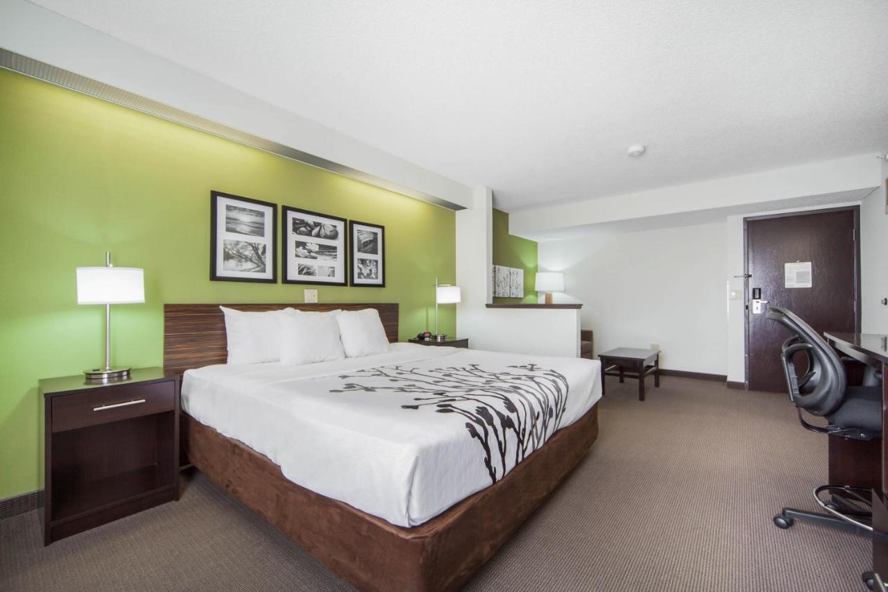Sleep Inn & Suites Columbus Bagian luar foto