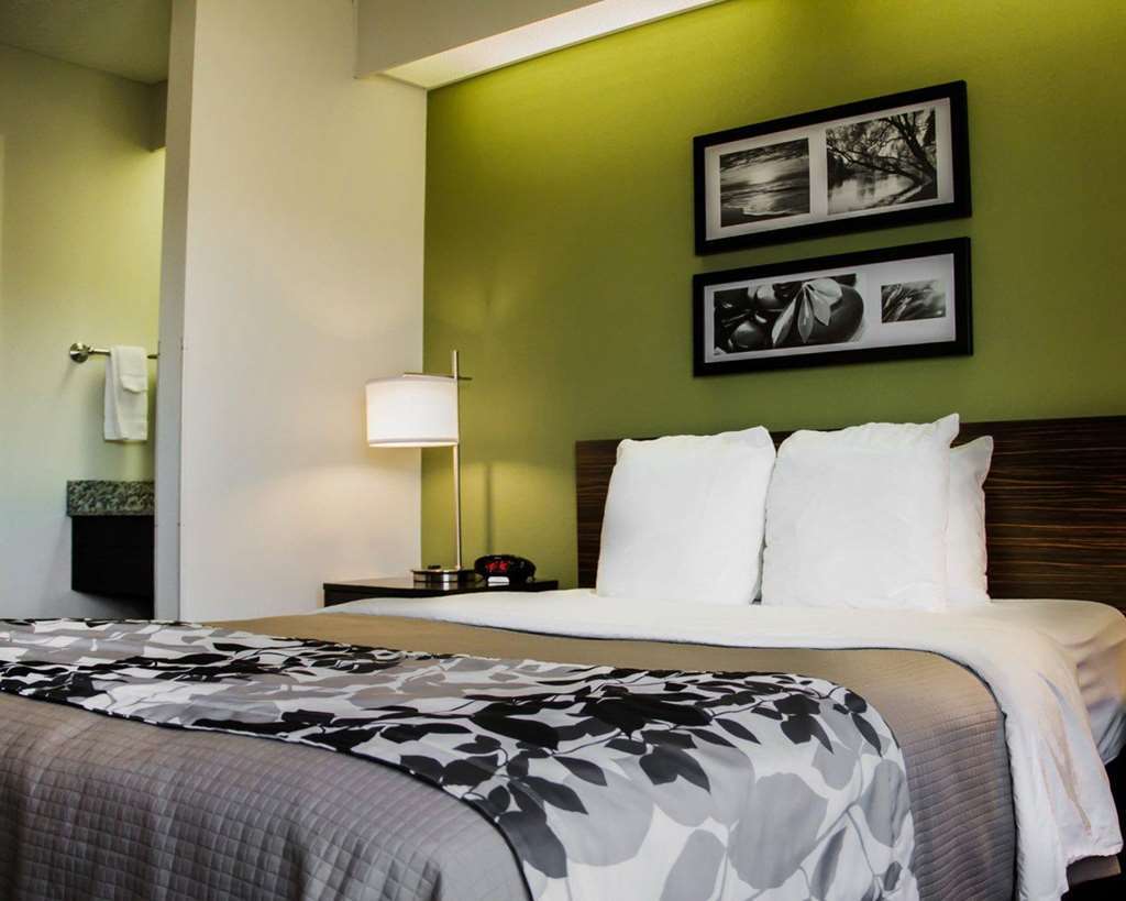 Sleep Inn & Suites Columbus Ruang foto