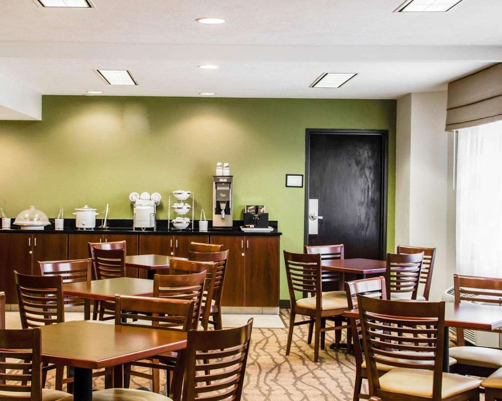 Sleep Inn & Suites Columbus Restoran foto